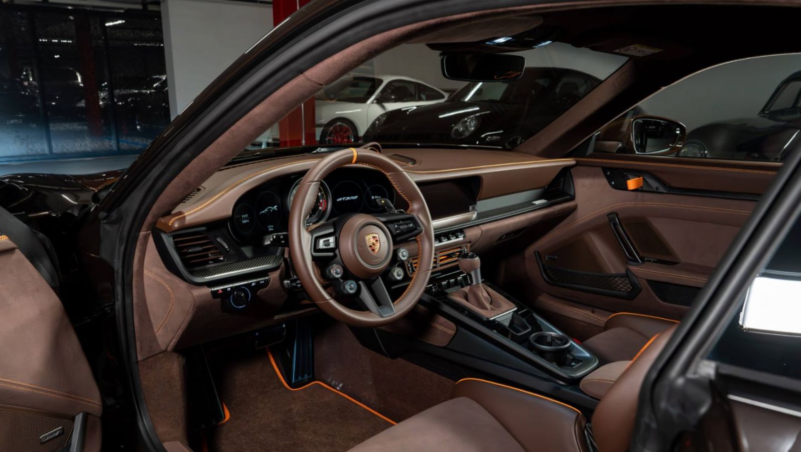 Αυτή η Porsche 911 GT3 RS ξεφεύγει απ' τα συνηθισμένα 